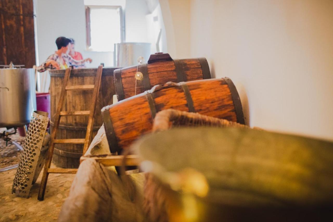 Dimora Dell'Arte Hotel Navelli Kültér fotó