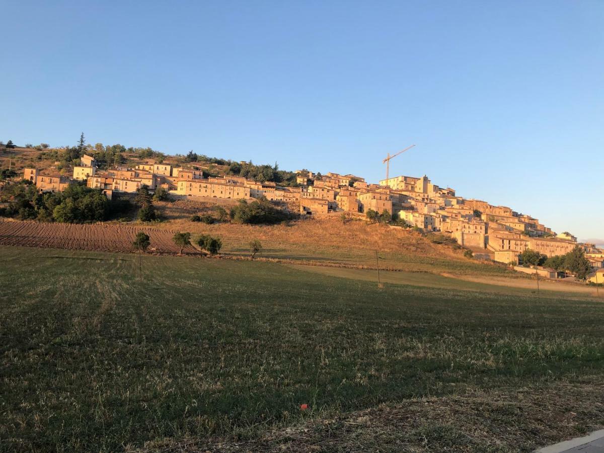 Dimora Dell'Arte Hotel Navelli Kültér fotó